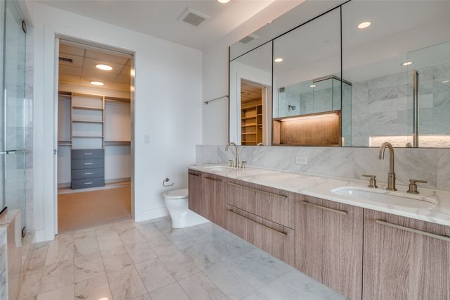 3130 N Harwood Street 1802, Dallas, TX 75201