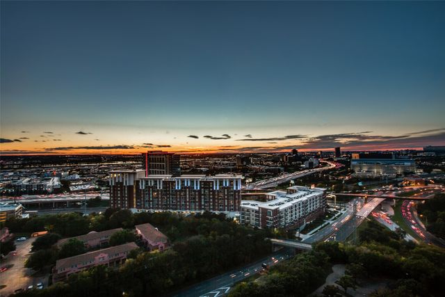 3130 N Harwood Street 1802, Dallas, TX 75201