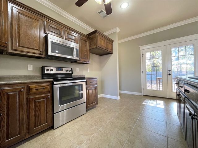 188 Sagewood Lane, Russellville, AR 72802