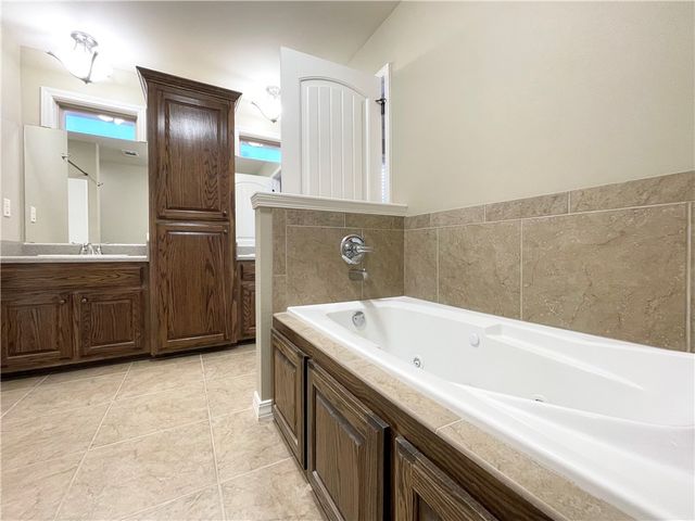 188 Sagewood Lane, Russellville, AR 72802