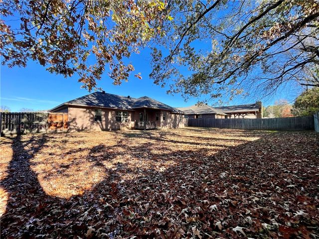 188 Sagewood Lane, Russellville, AR 72802