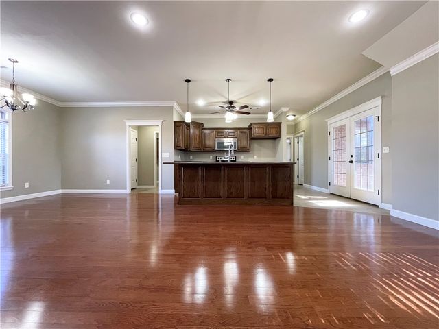 188 Sagewood Lane, Russellville, AR 72802