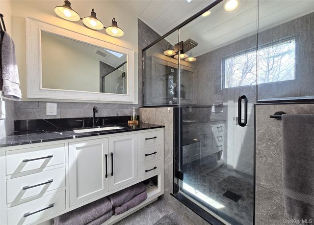 8 Alice Street, East Patchogue, NY 11772