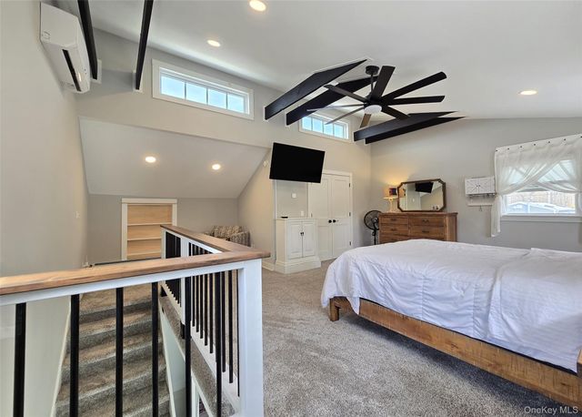 8 Alice Street, East Patchogue, NY 11772