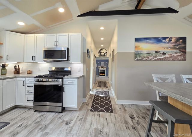 8 Alice Street, East Patchogue, NY 11772