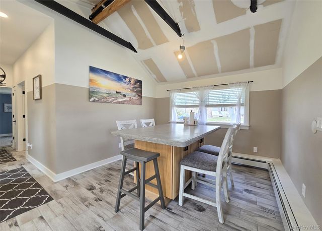 8 Alice Street, East Patchogue, NY 11772