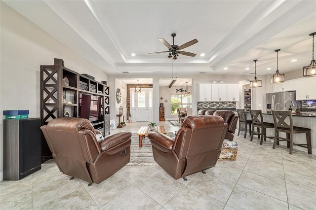 1983 NW 79TH LOOP, Ocala, FL 34475