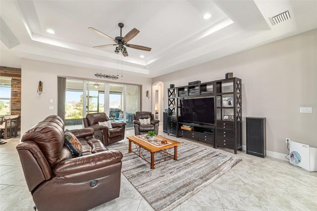 1983 NW 79TH LOOP, Ocala, FL 34475