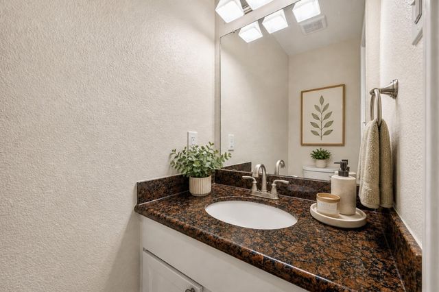 2211 S Kirkwood Road 68, Houston, TX 77077