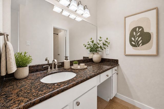 2211 S Kirkwood Road 68, Houston, TX 77077