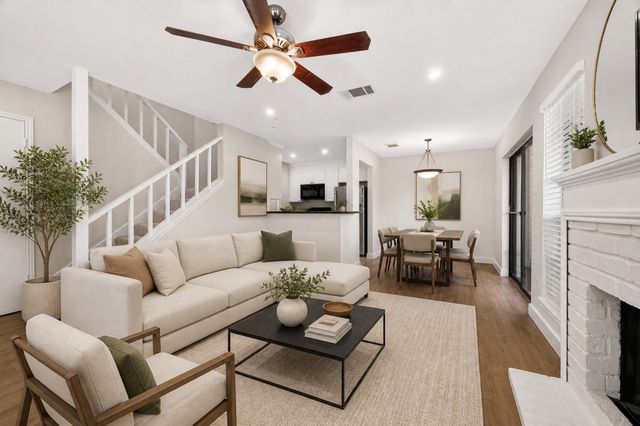 2211 S Kirkwood Road 68, Houston, TX 77077