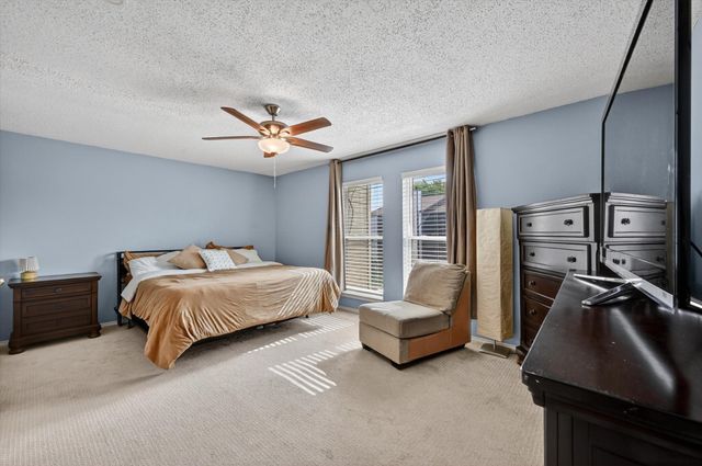2506 Peargrove Circle, Arlington, TX 76006