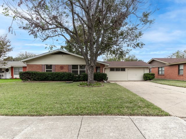 3438 Princeton Drive, Irving, TX 75062