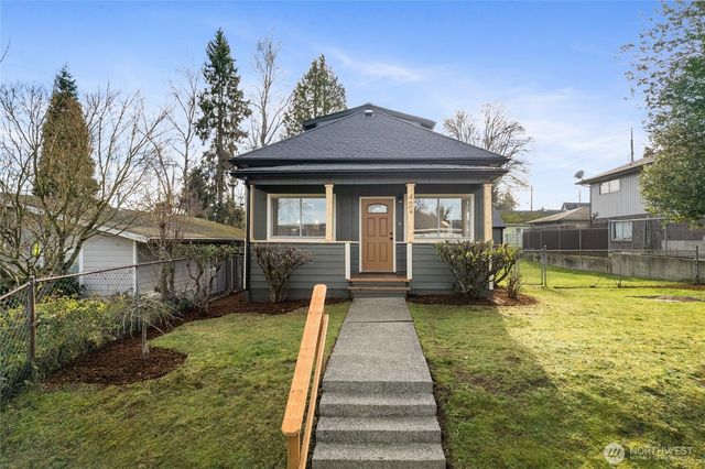 424 S 58th Street, Tacoma, WA 98408