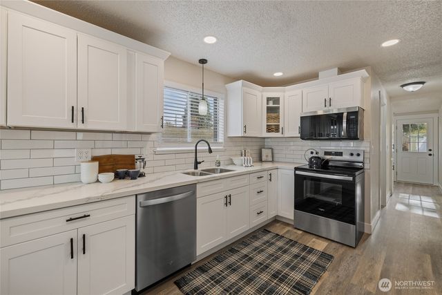 424 S 58th Street, Tacoma, WA 98408