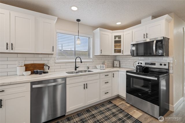 424 S 58th Street, Tacoma, WA 98408