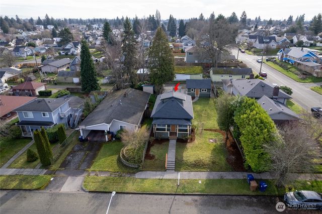 424 S 58th Street, Tacoma, WA 98408