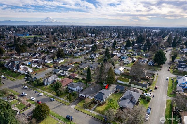 424 S 58th Street, Tacoma, WA 98408