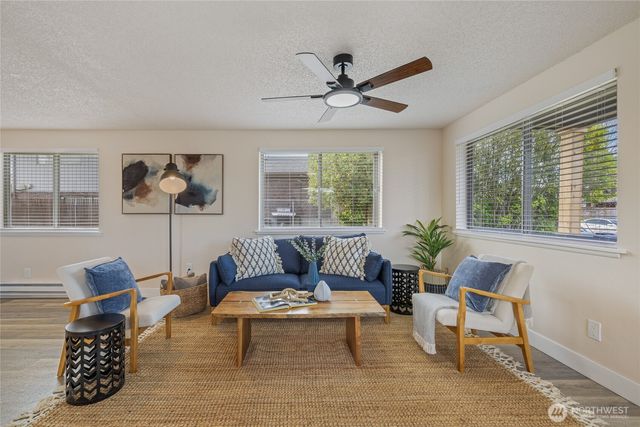 424 S 58th Street, Tacoma, WA 98408