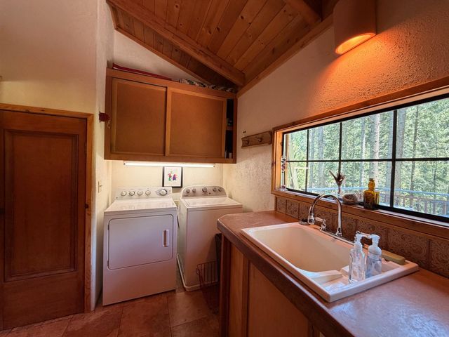 6105 Little Mountain Rd, Somerset, CA 95684