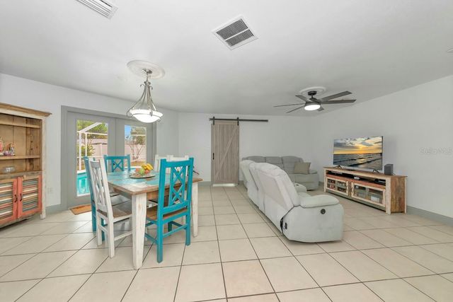 3281 DANTE DRIVE, Sarasota, FL 34235