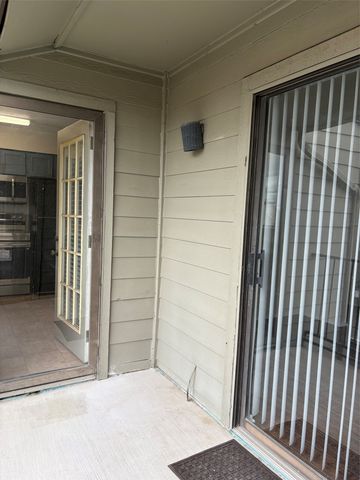 5335 BENT TREE FOREST Drive 288, Dallas, TX 75248