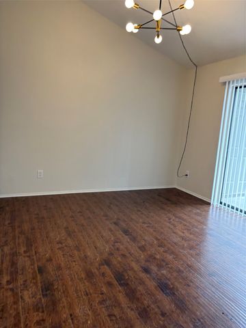 5335 BENT TREE FOREST Drive 288, Dallas, TX 75248