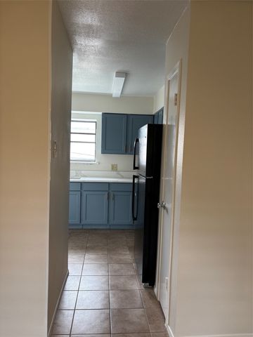 5335 BENT TREE FOREST Drive 288, Dallas, TX 75248