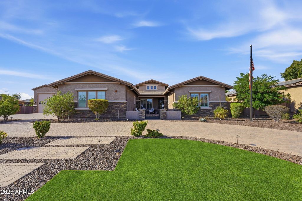 7580 W ARTEMISA Avenue, Peoria, AZ 85383 — exterior