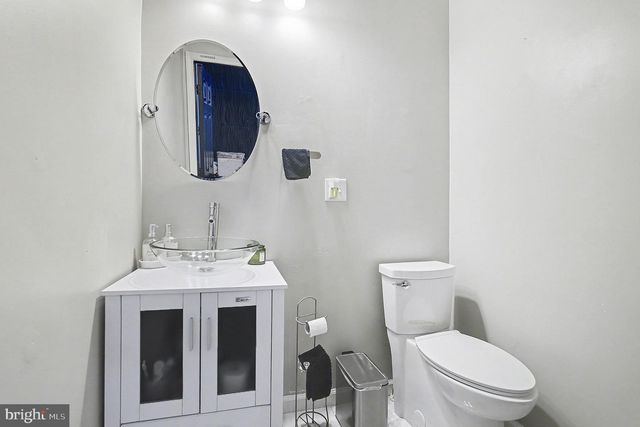 669 W PRINCESS ST, York, PA 17401