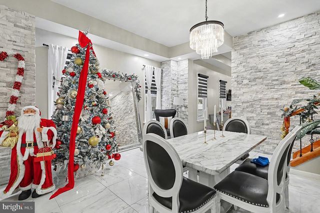 669 W PRINCESS ST, York, PA 17401