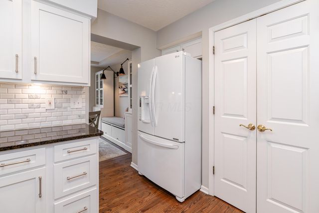 5794 Burnett Drive N, Galena, OH 43021