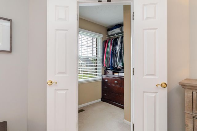 5794 Burnett Drive N, Galena, OH 43021