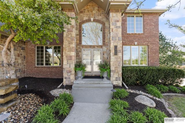 1424 N 187th Street, Omaha, NE 68022