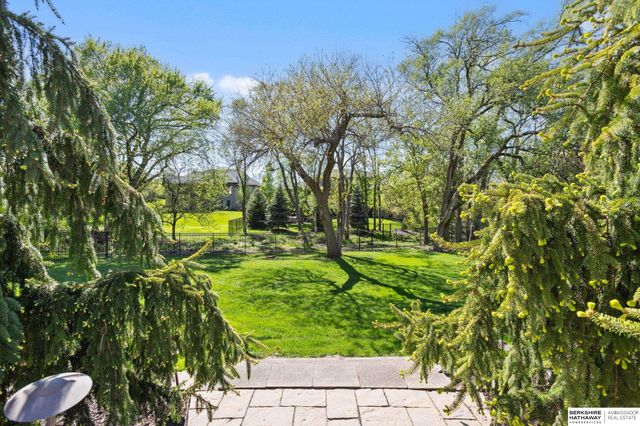 1424 N 187th Street, Omaha, NE 68022