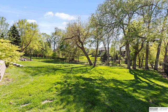 1424 N 187th Street, Omaha, NE 68022