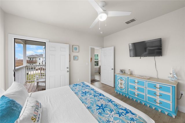 162 La Concha Blvd 38, Port Aransas, TX 78373