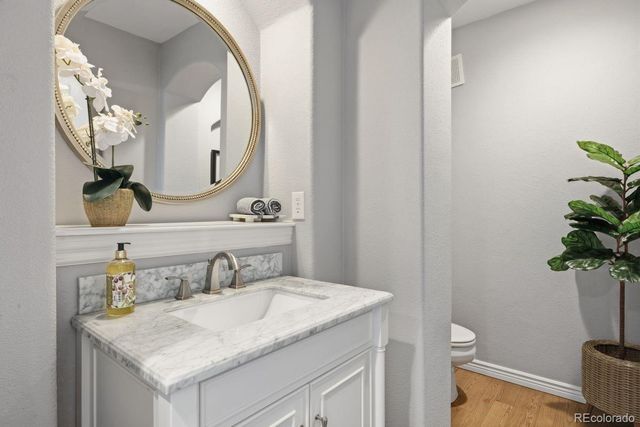 906 Greenridge Lane, Castle Pines, CO 80108