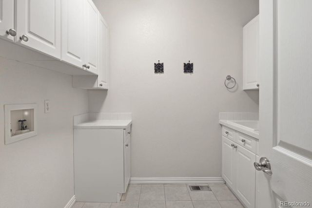 906 Greenridge Lane, Castle Pines, CO 80108