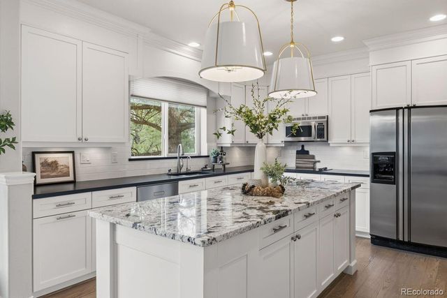 906 Greenridge Lane, Castle Pines, CO 80108