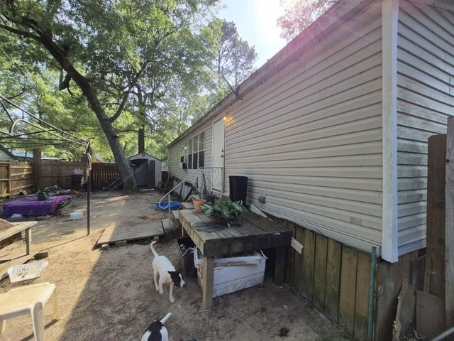 71 Martineque Lane, Point Blank, TX 77364