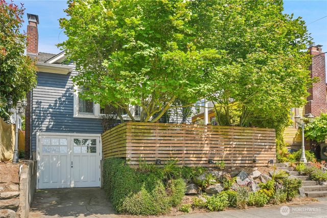 1916 11th Avenue W, Seattle, WA 98119