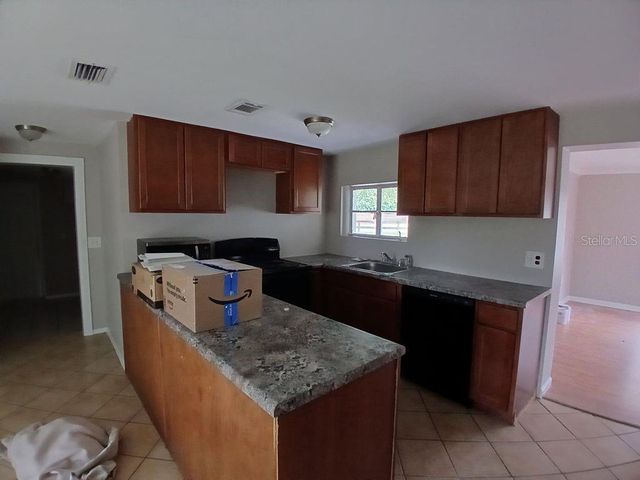 1001 SANTA BARBARA DRIVE, Sanford, FL 32773