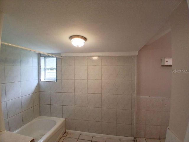 1001 SANTA BARBARA DRIVE, Sanford, FL 32773