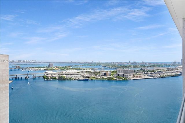 335 S Biscayne Blvd 3808, Miami, FL 33131