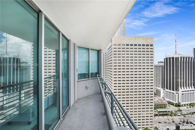335 S Biscayne Blvd 3808, Miami, FL 33131