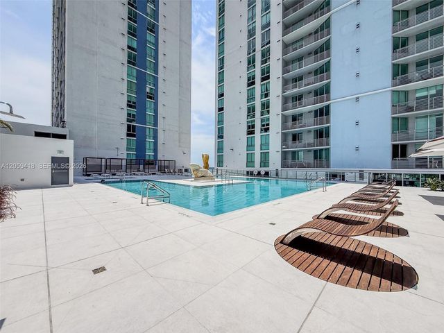 335 S Biscayne Blvd 3808, Miami, FL 33131