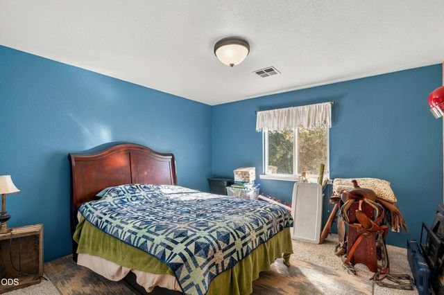 7616 Monument Drive, Grants Pass, OR 97526