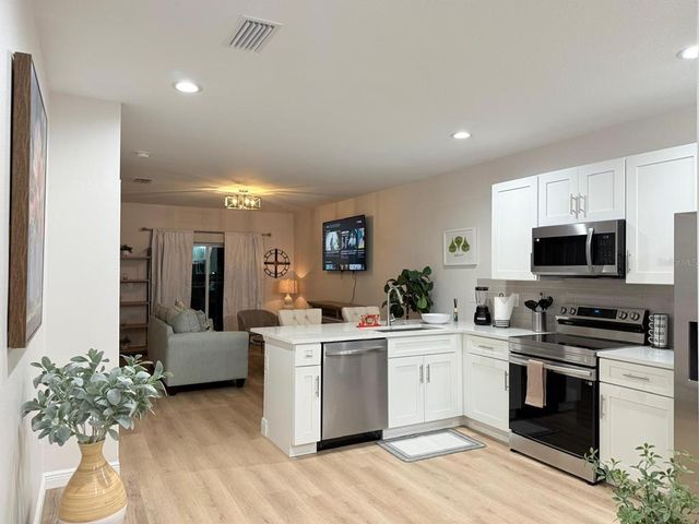 17099 CARLEEN AVENUE, Port Charlotte, FL 33948