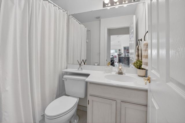 5501 Grande Palm Circle, Delray Beach, FL 33484